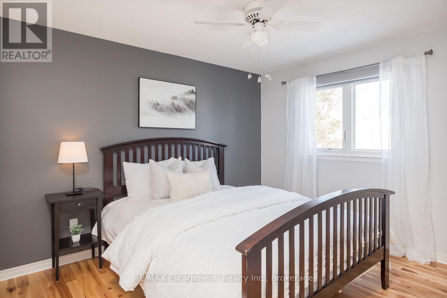 775 Coulson Avenue, Milton, Ontario  L9T 4K2 - Photo 21 - W12722684