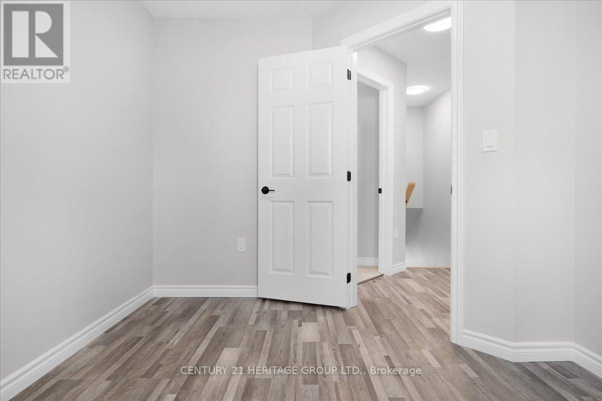 5 Vera Street, Haldimand, Ontario  N0A 1J0 - Photo 30 - X12722572