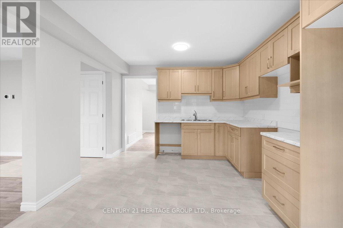 5 Vera Street, Haldimand, Ontario  N0A 1J0 - Photo 4 - X12722572