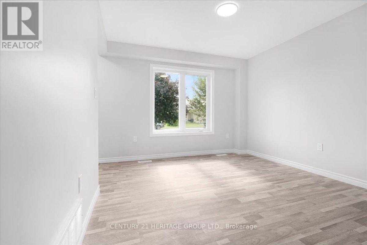 5 Vera Street, Haldimand, Ontario  N0A 1J0 - Photo 7 - X12722572