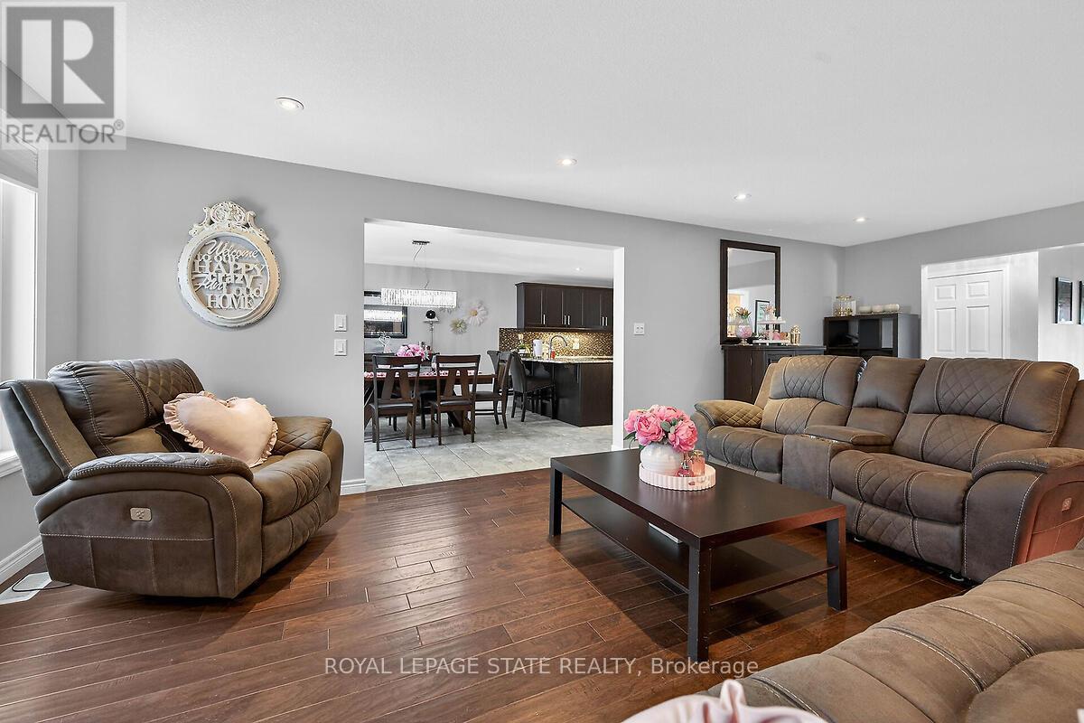 71 Jessica Street, Hamilton, Ontario  L8E 4A3 - Photo 11 - X12722576