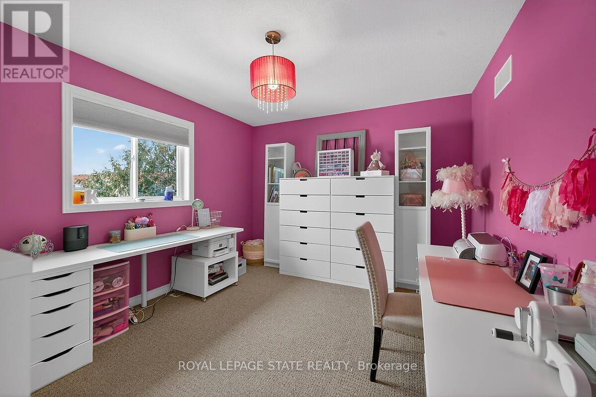 71 Jessica Street, Hamilton, Ontario  L8E 4A3 - Photo 28 - X12722576