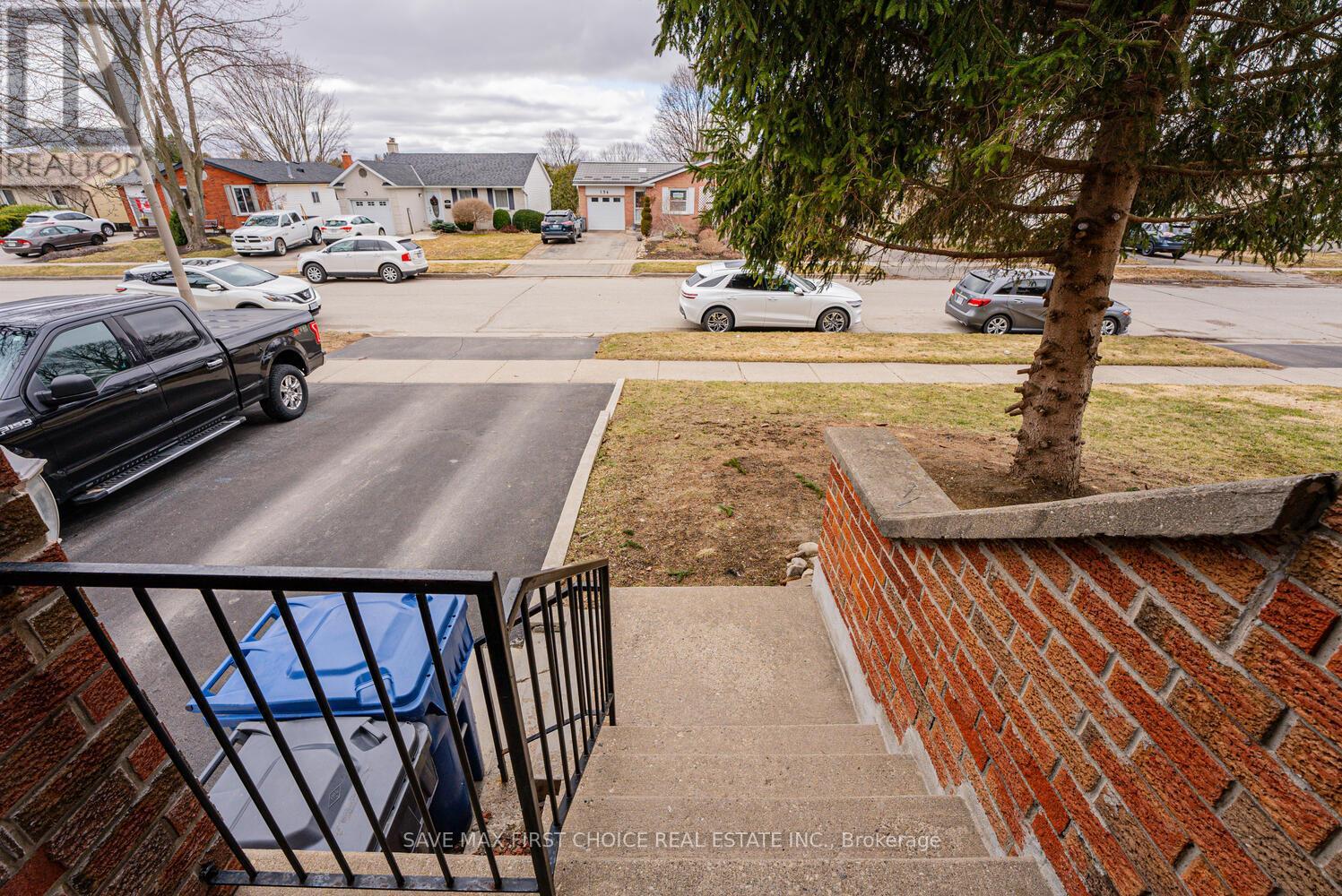 125 Dovercliffe Road, Guelph, Ontario  N1G 3A5 - Photo 6 - X12722594