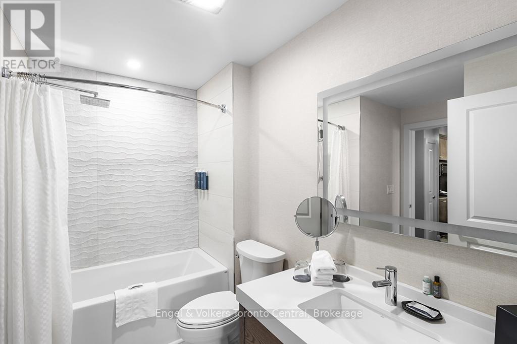 321 - 220 Gord Canning Drive, Blue Mountains, Ontario L9Y 0K9 - Photo 38 - X12722632