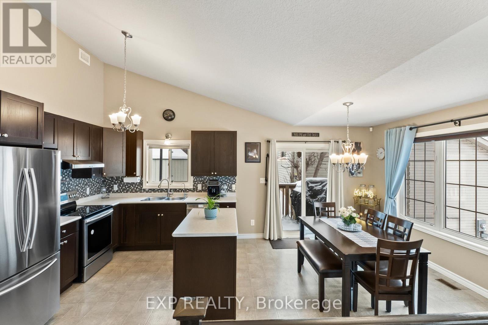 31 Kyle Court, Quinte West, Ontario  K0K 2C0 - Photo 11 - X12722624