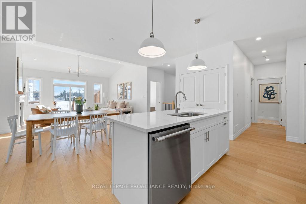 71 Seymour Street W, Centre Hastings, Ontario  K0K 2K0 - Photo 15 - X12722648