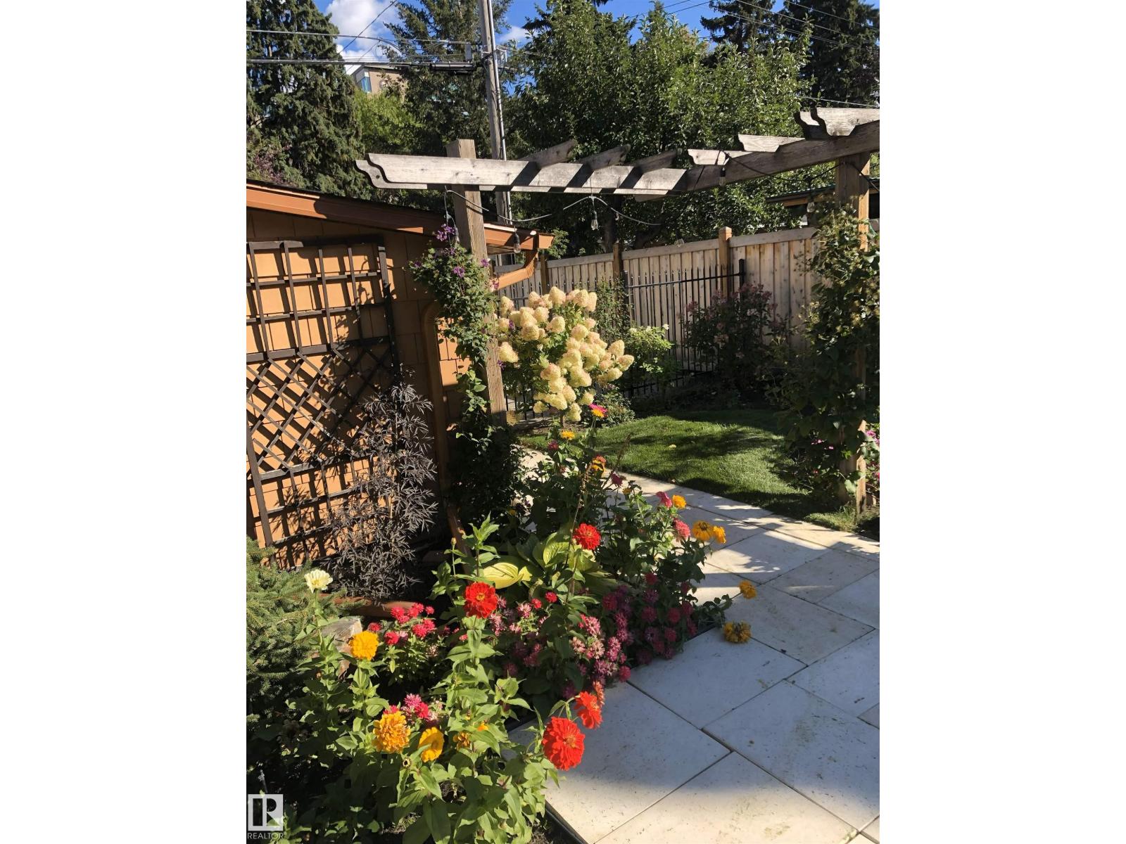 9135 117 St Nw, Edmonton, Alberta  T6G 1S1 - Photo 40 - E4470824