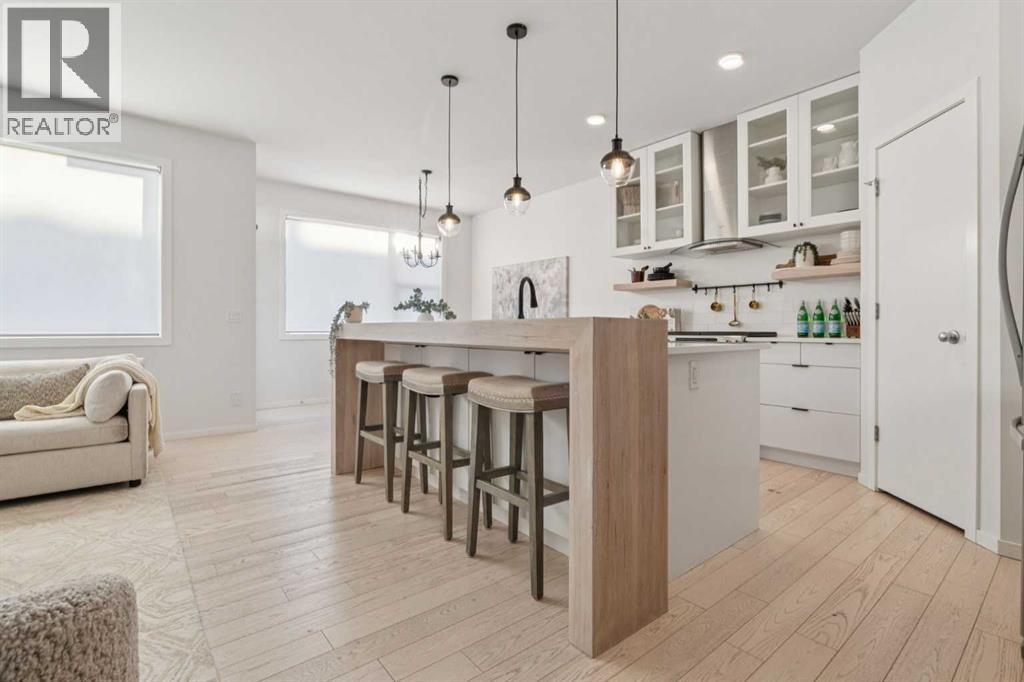 148 Sunrise View, Cochrane, Alberta  T4C 0H4 - Photo 1 - A2276606