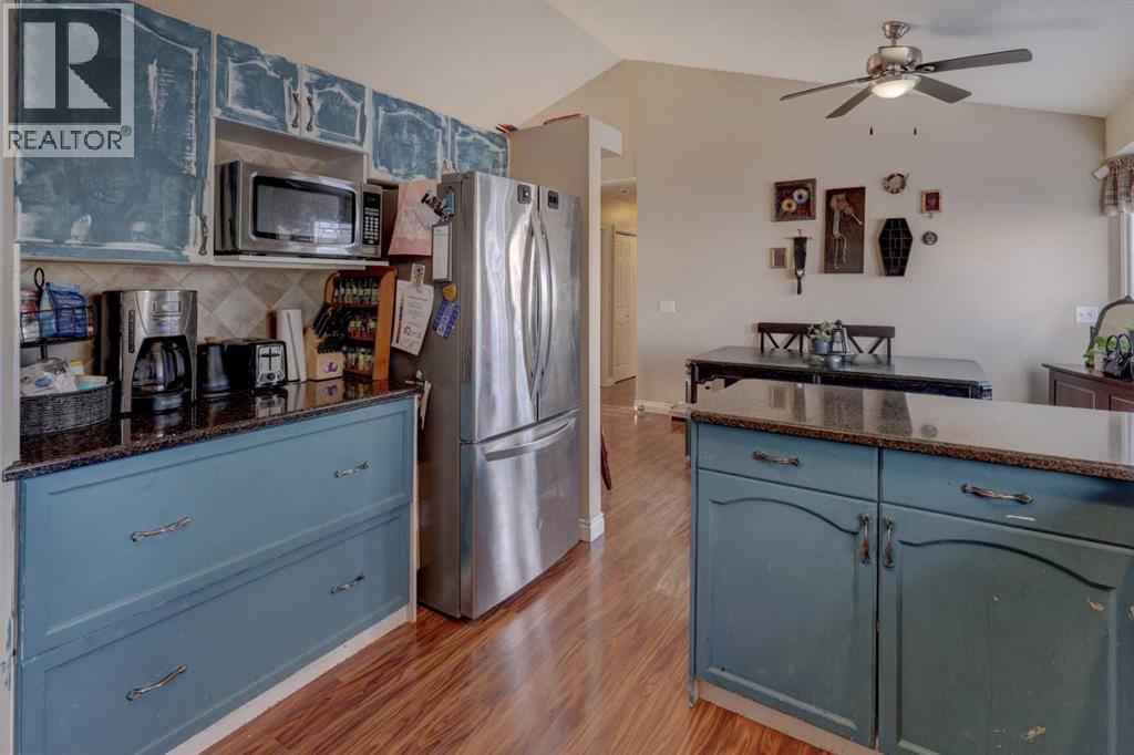 207 Strathaven Bay, Strathmore, Alberta  T1P 1N4 - Photo 9 - A2276840