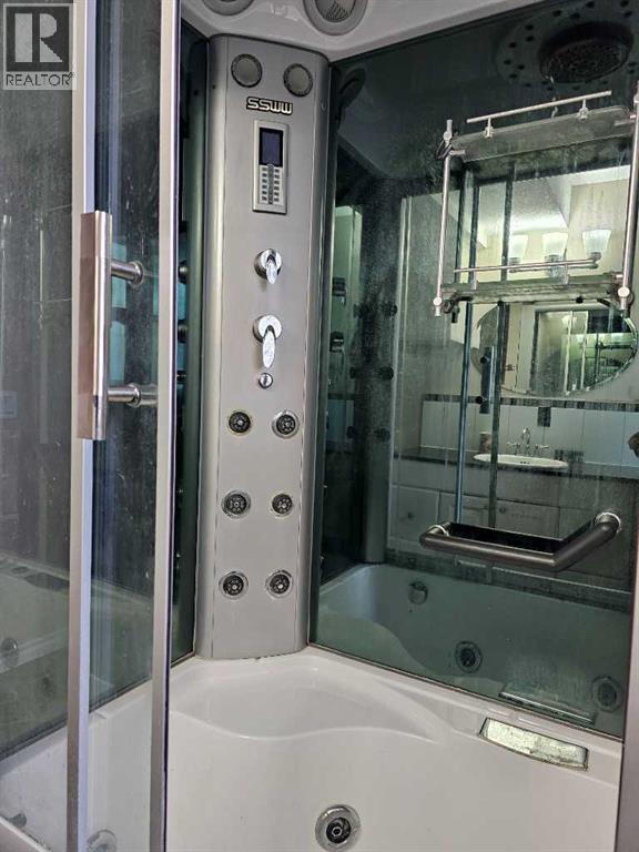 207 Strathaven Bay, Strathmore, Alberta  T1P 1N4 - Photo 23 - A2276840