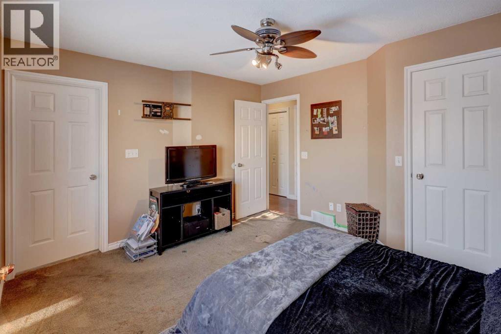 207 Strathaven Bay, Strathmore, Alberta  T1P 1N4 - Photo 11 - A2276840