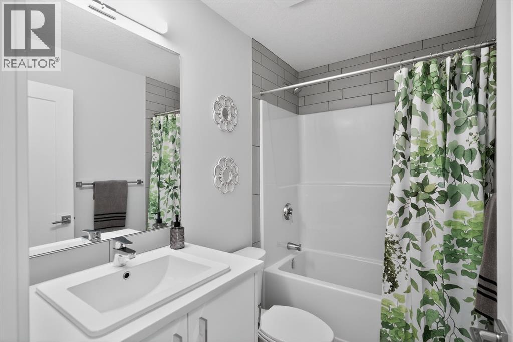 340 Chelsea Passage, Chestermere, Alberta  T1X 2P5 - Photo 27 - A2280732