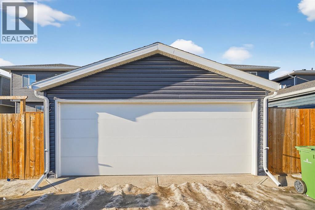 340 Chelsea Passage, Chestermere, Alberta  T1X 2P5 - Photo 39 - A2280732