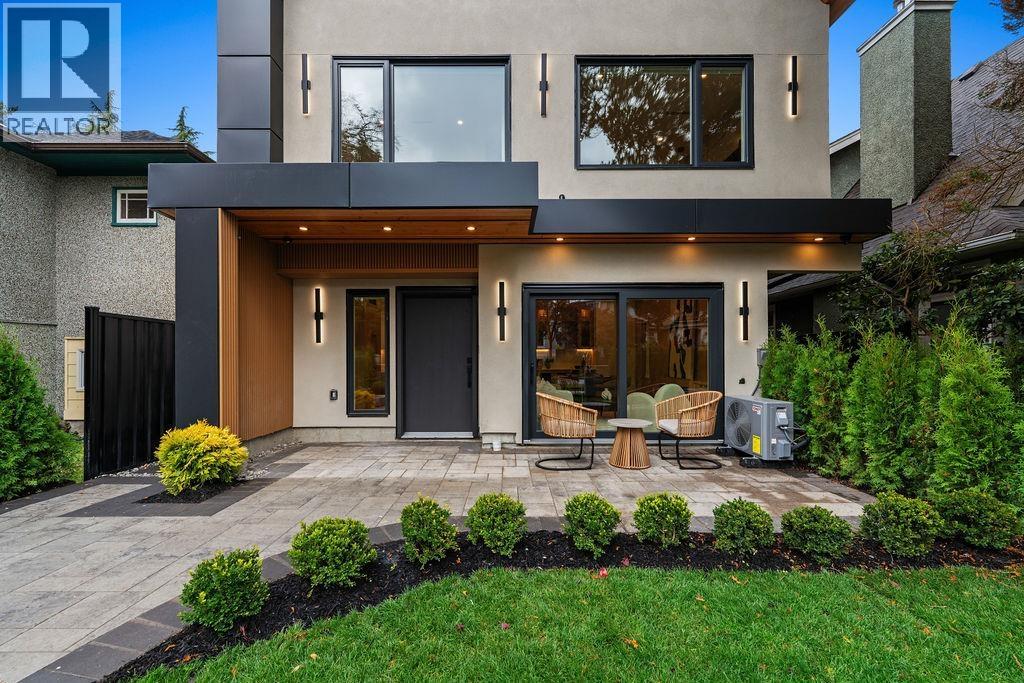 1 4549 W 11th Avenue, Vancouver, British Columbia  V6R 2M5 - Photo 2 - R3082259