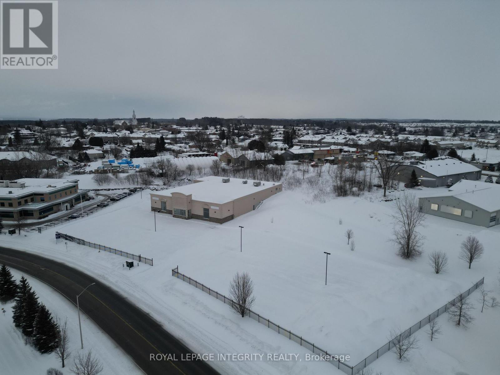 2747 Chamberland Street, Clarence-Rockland, Ontario  K4K 0B2 - Photo 2 - X12722670