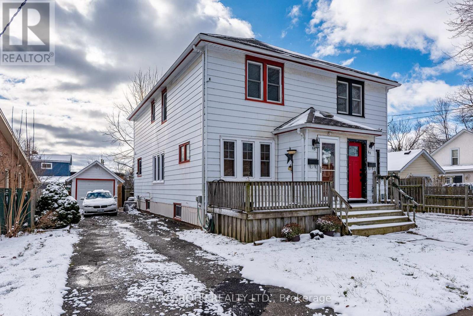 65 Elgin Street E, Welland, Ontario  L3C 4S4 - Photo 2 - X12722656