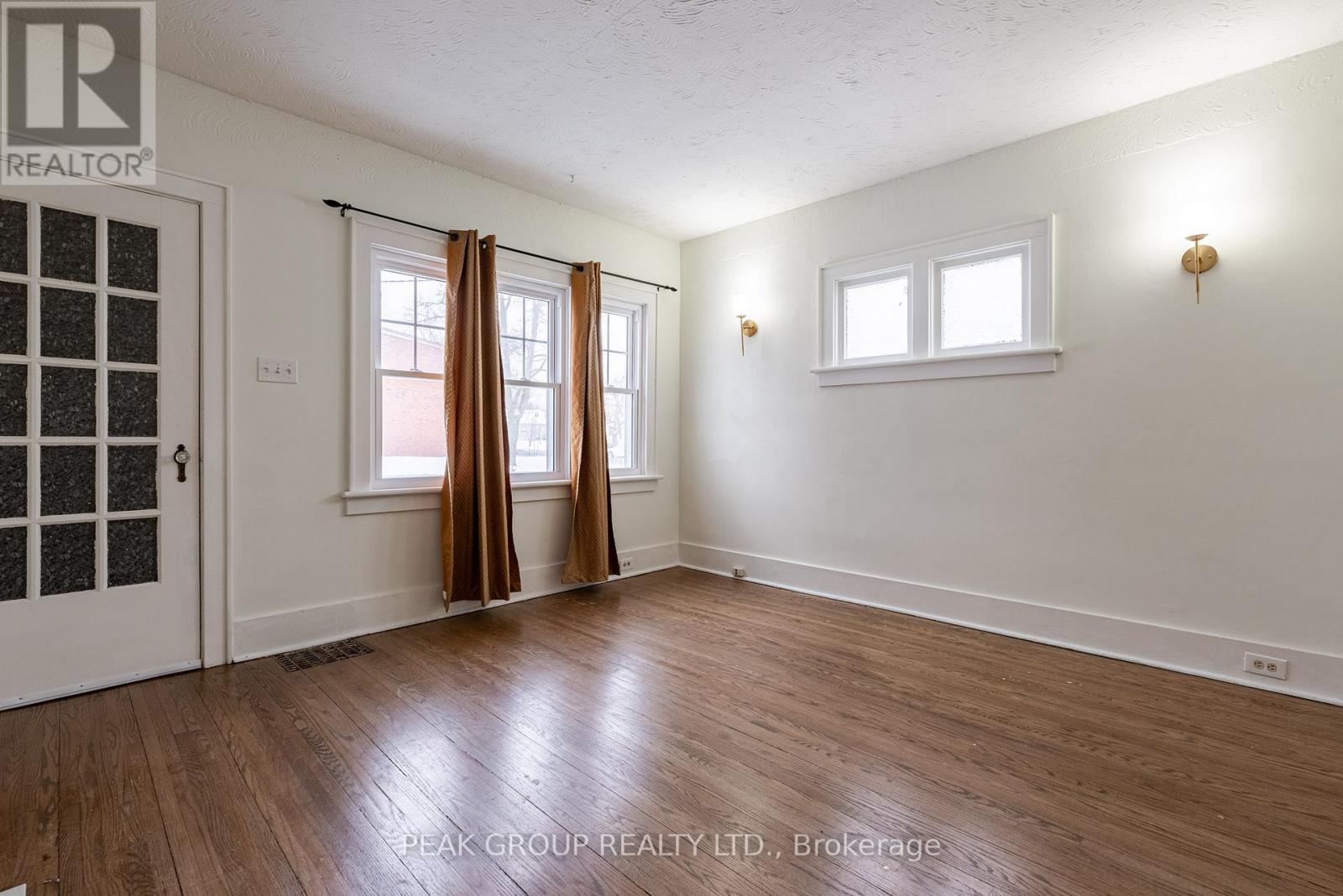 65 Elgin Street E, Welland, Ontario  L3C 4S4 - Photo 6 - X12722656