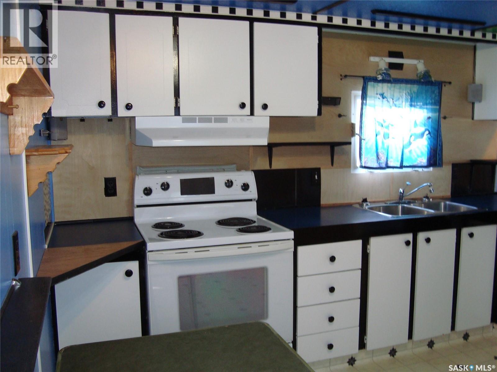 14 701 11th Avenue Nw, Swift Current, Saskatchewan  S9H 4M5 - Photo 4 - SK024548