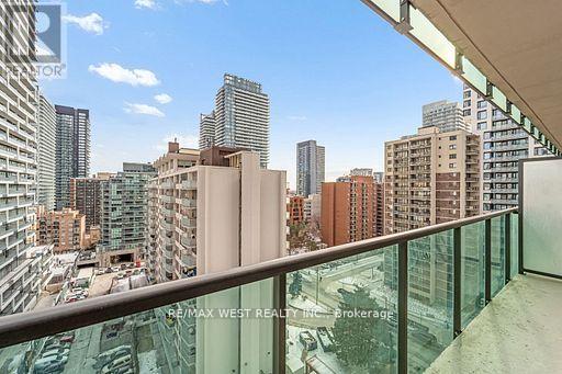 1122 - 70 Roehampton Avenue, Toronto, Ontario  M4P 1R2 - Photo 18 - C12722644