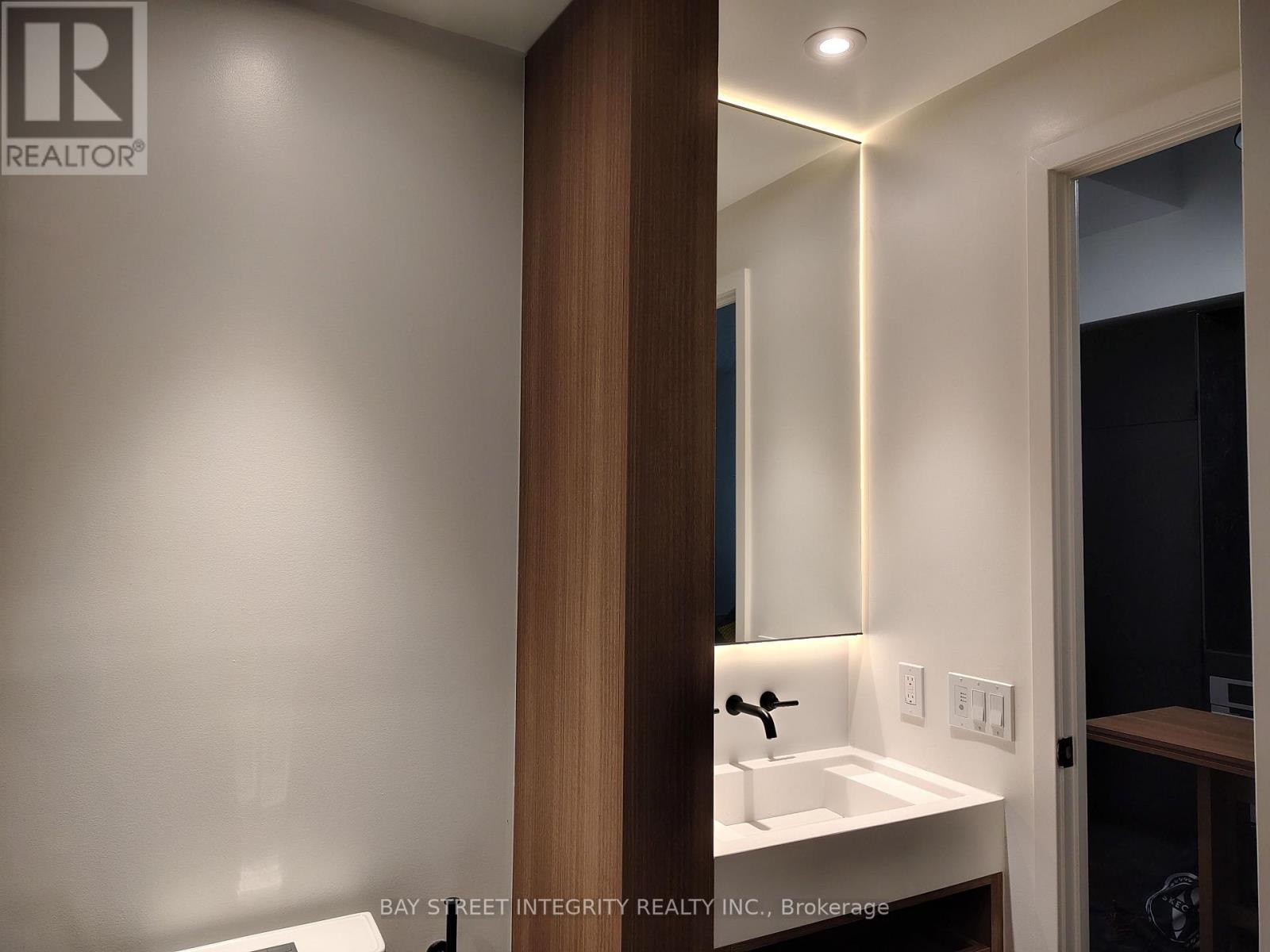 2009 - 55 Charles Street E, Toronto, Ontario  M4Y 1S9 - Photo 15 - C12722666