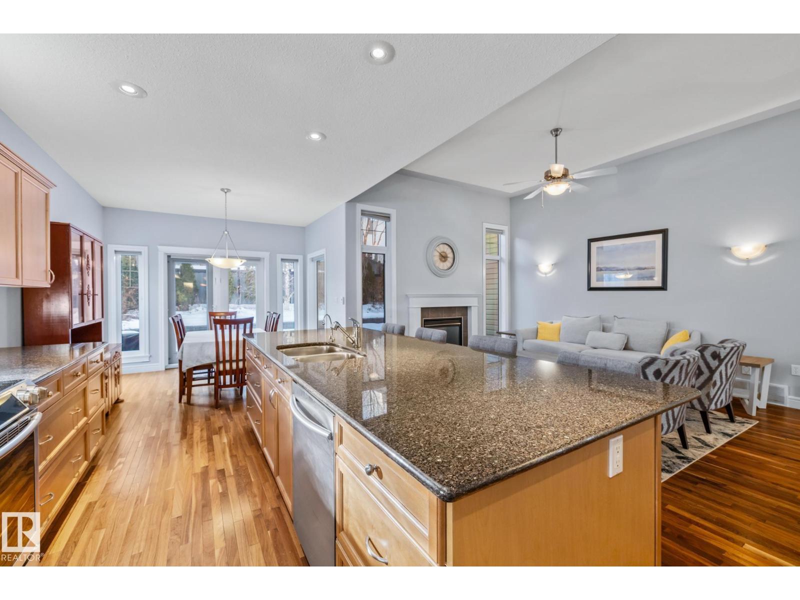 33 Oakhill Pl, St. Albert, Alberta  T8N 1C3 - Photo 13 - E4470827