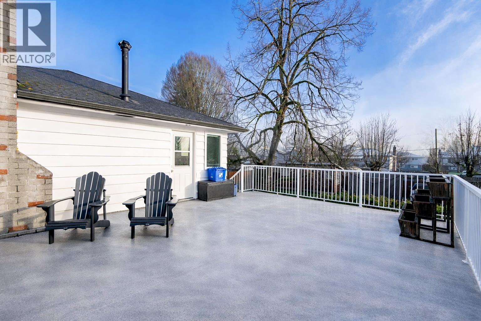 3676 Inverness Street, Port Coquitlam, British Columbia  V3B 3B4 - Photo 16 - R3072876