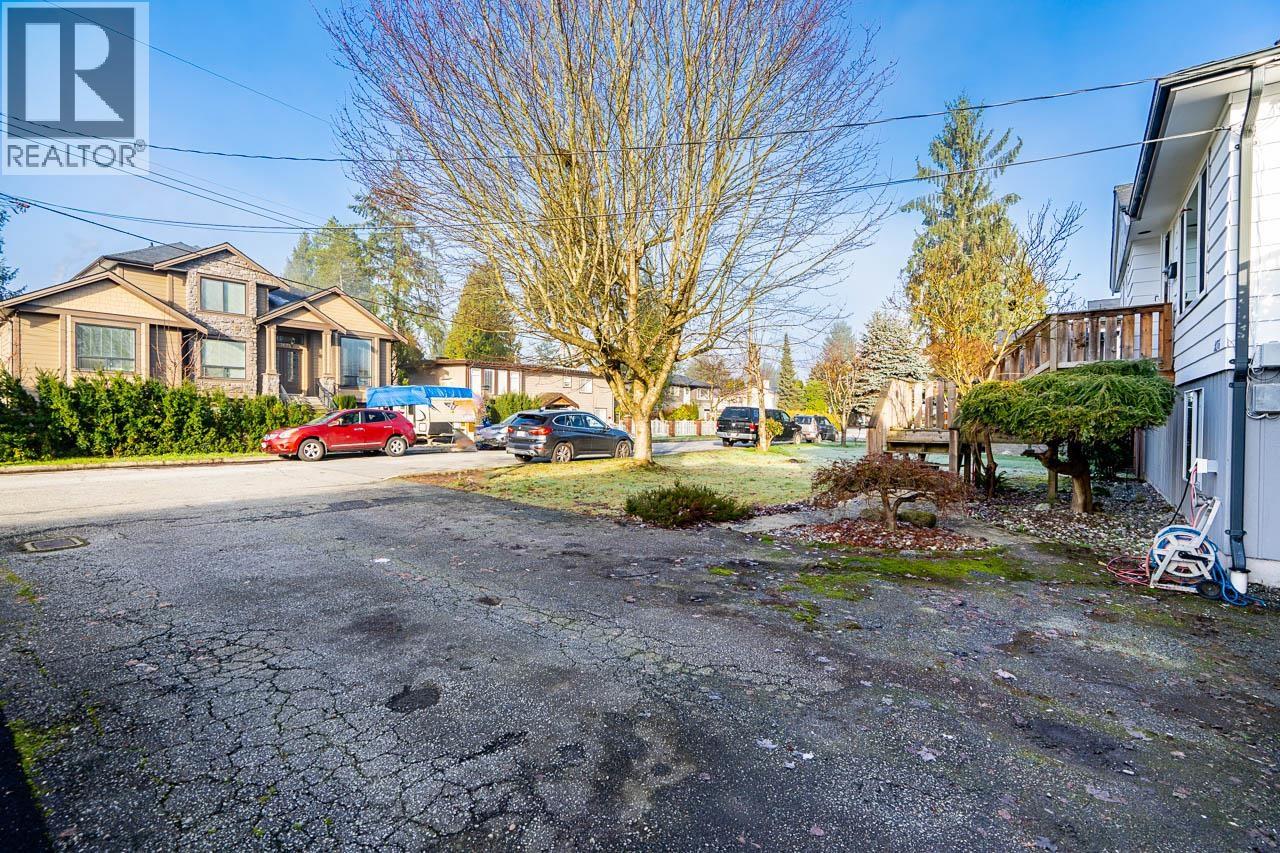 3676 Inverness Street, Port Coquitlam, British Columbia  V3B 3B4 - Photo 3 - R3072876