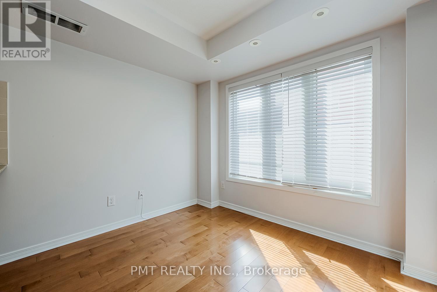 3 - 5 Frances Loring Lane, Toronto, Ontario  M4M 3E8 - Photo 10 - E12722616