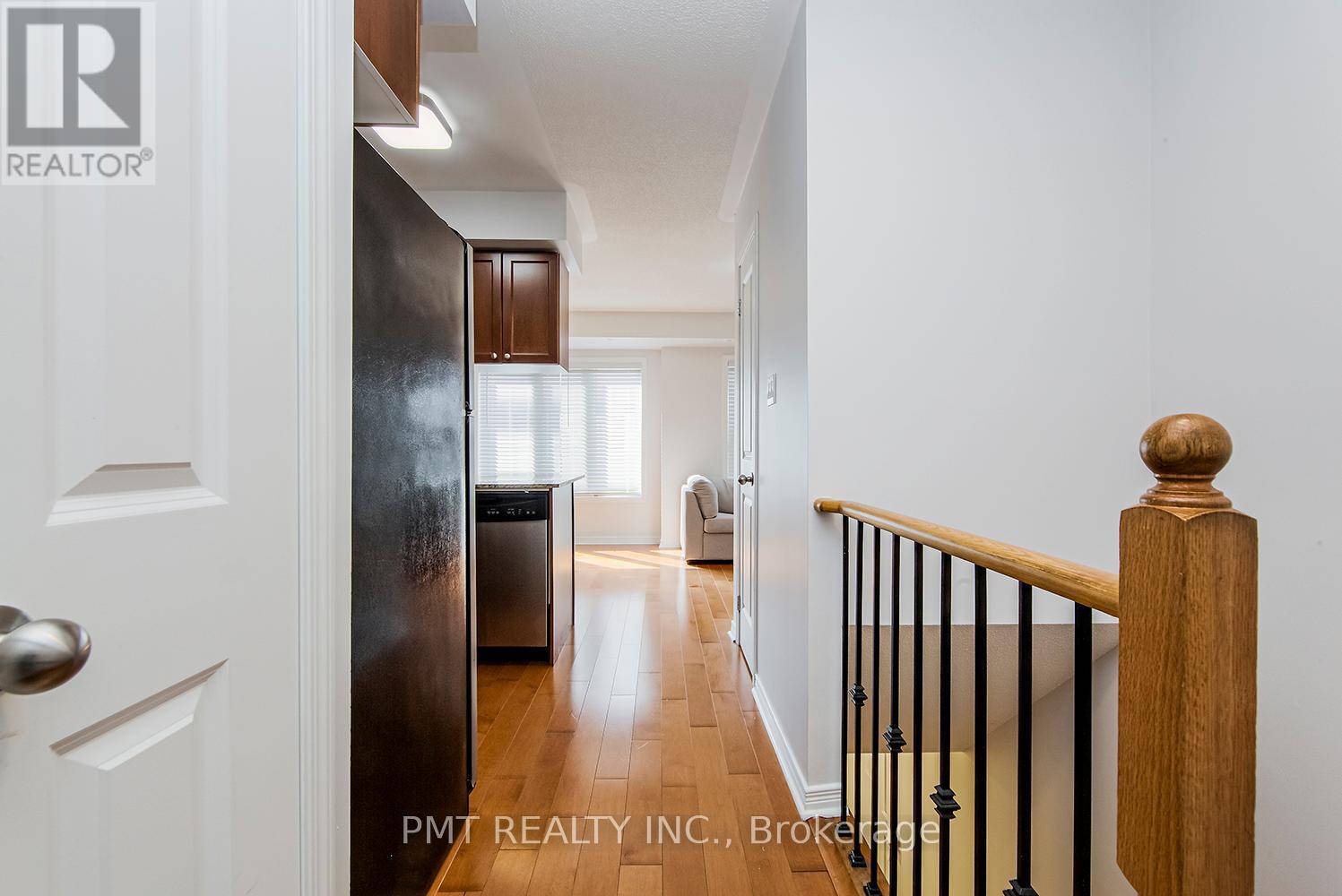 3 - 5 Frances Loring Lane, Toronto, Ontario  M4M 3E8 - Photo 4 - E12722616