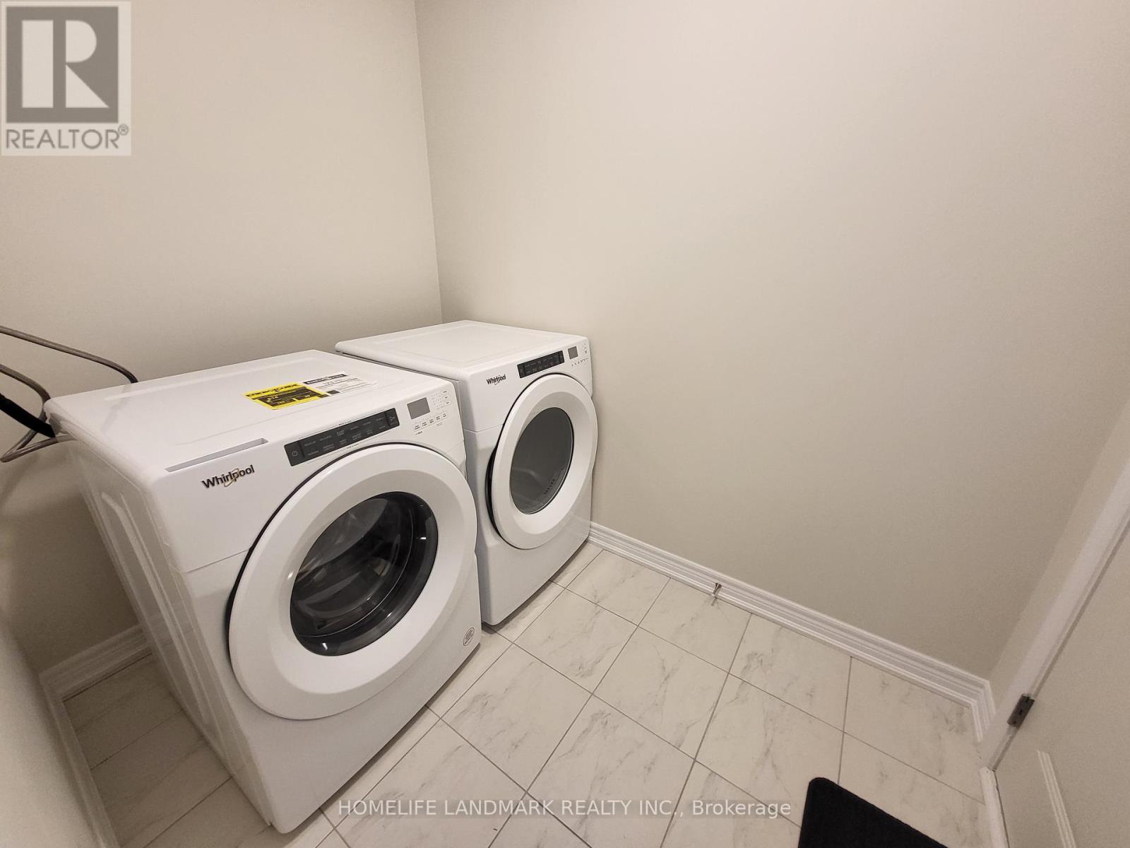 33 Gillivary Drive, Whitby, Ontario  L1P 2A9 - Photo 17 - E12722654