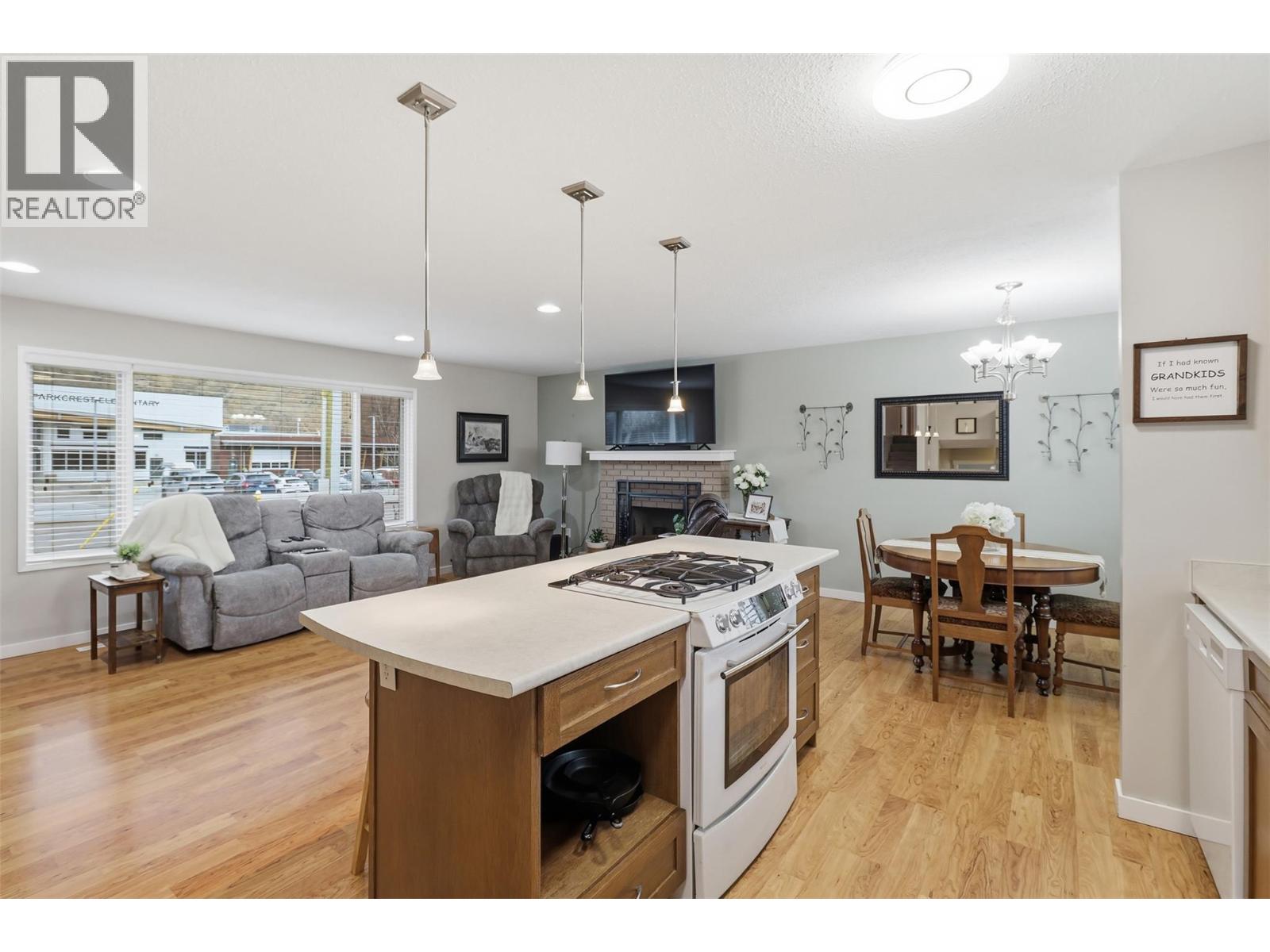 2195 Parkcrest Avenue, Kamloops, British Columbia  V2B 4X9 - Photo 10 - 10373316