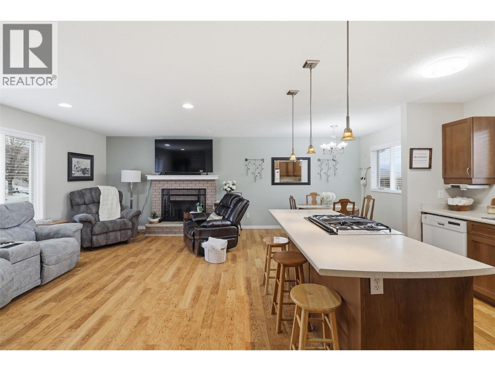 2195 Parkcrest Avenue, Kamloops, British Columbia  V2B 4X9 - Photo 12 - 10373316