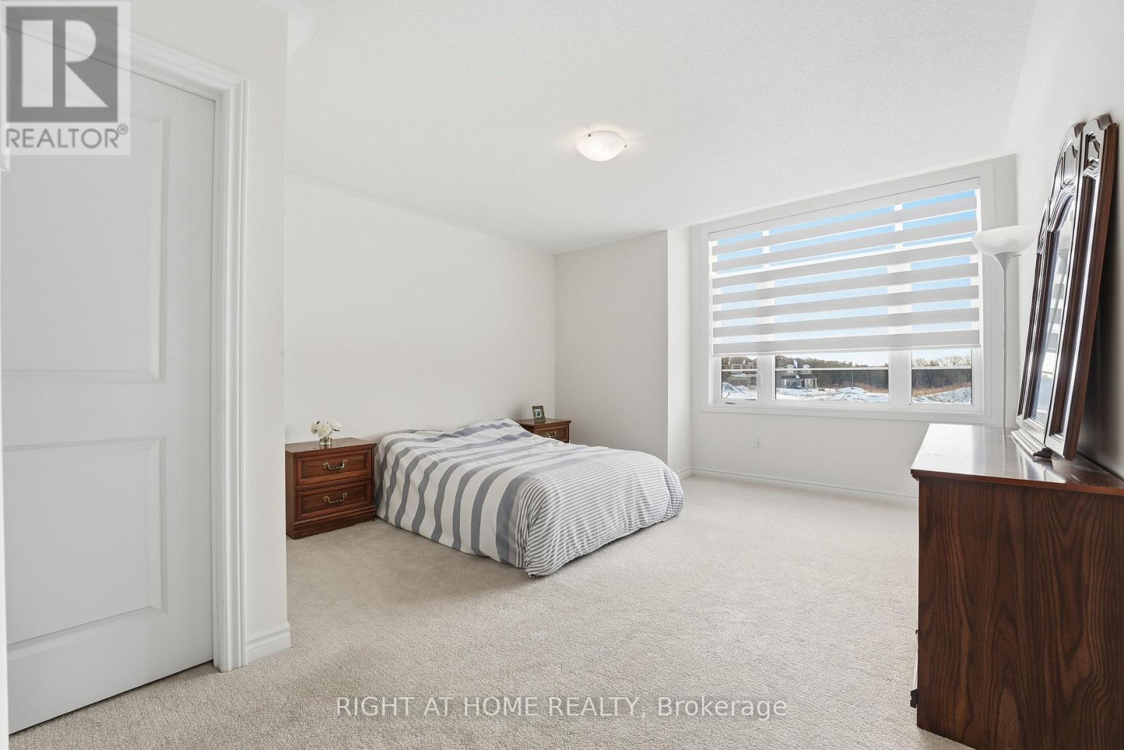 58 Charles White Court, East Gwillimbury, Ontario  L9N 0T7 - Photo 22 - N12722680