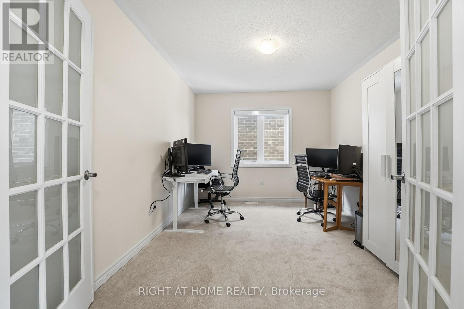 58 Charles White Court, East Gwillimbury, Ontario  L9N 0T7 - Photo 27 - N12722680