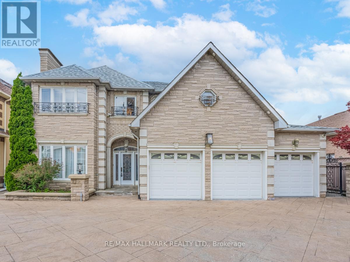 138 ELGIN MILLS ROAD W, Richmond Hill, Ontario