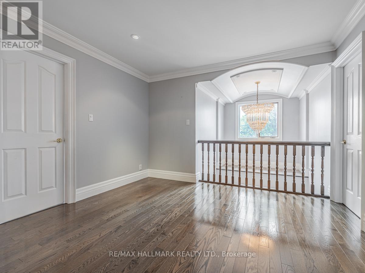 138 Elgin Mills Road W, Richmond Hill, Ontario  L4C 4M2 - Photo 14 - N12722688