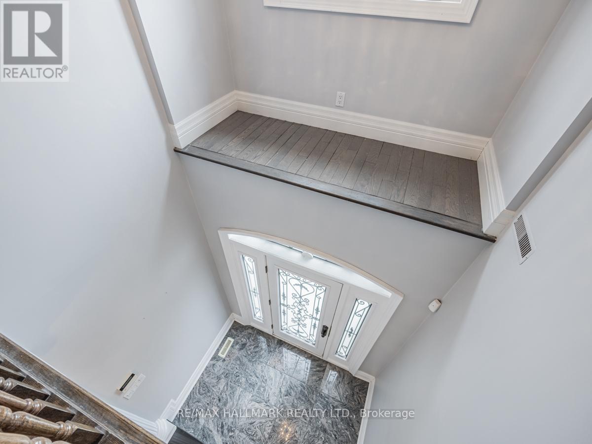 138 Elgin Mills Road W, Richmond Hill, Ontario  L4C 4M2 - Photo 15 - N12722688