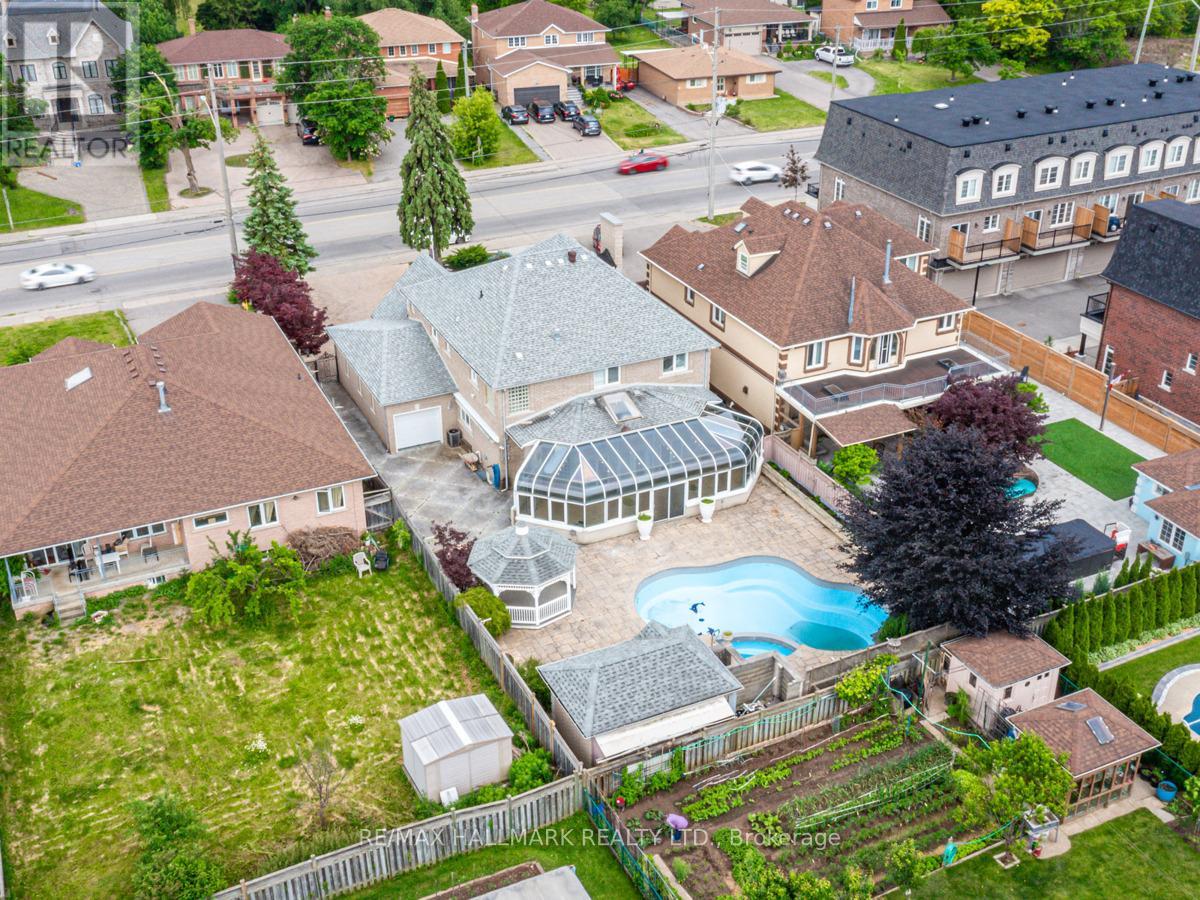 138 Elgin Mills Road W, Richmond Hill, Ontario  L4C 4M2 - Photo 40 - N12722688