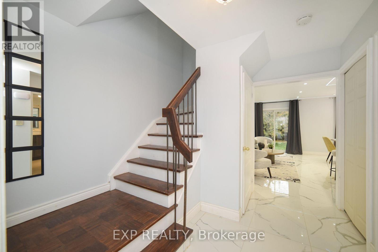 144 Snowshoe Crescent, Markham, Ontario  L3T 4M9 - Photo 6 - N12722698