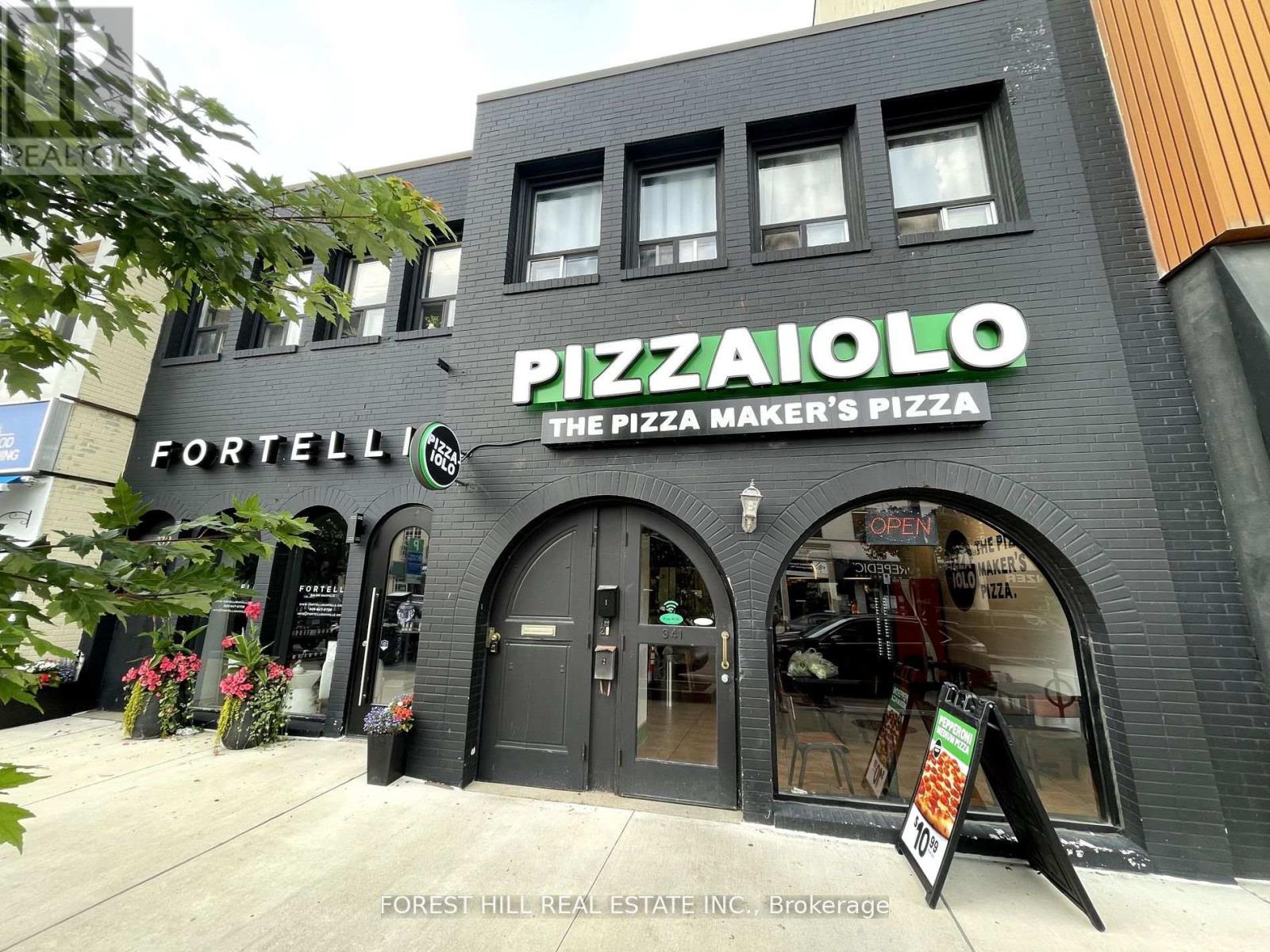 2 - 341 LAKESHORE ROAD E Oakville (OO Old Oakville), ON L6J 1J4