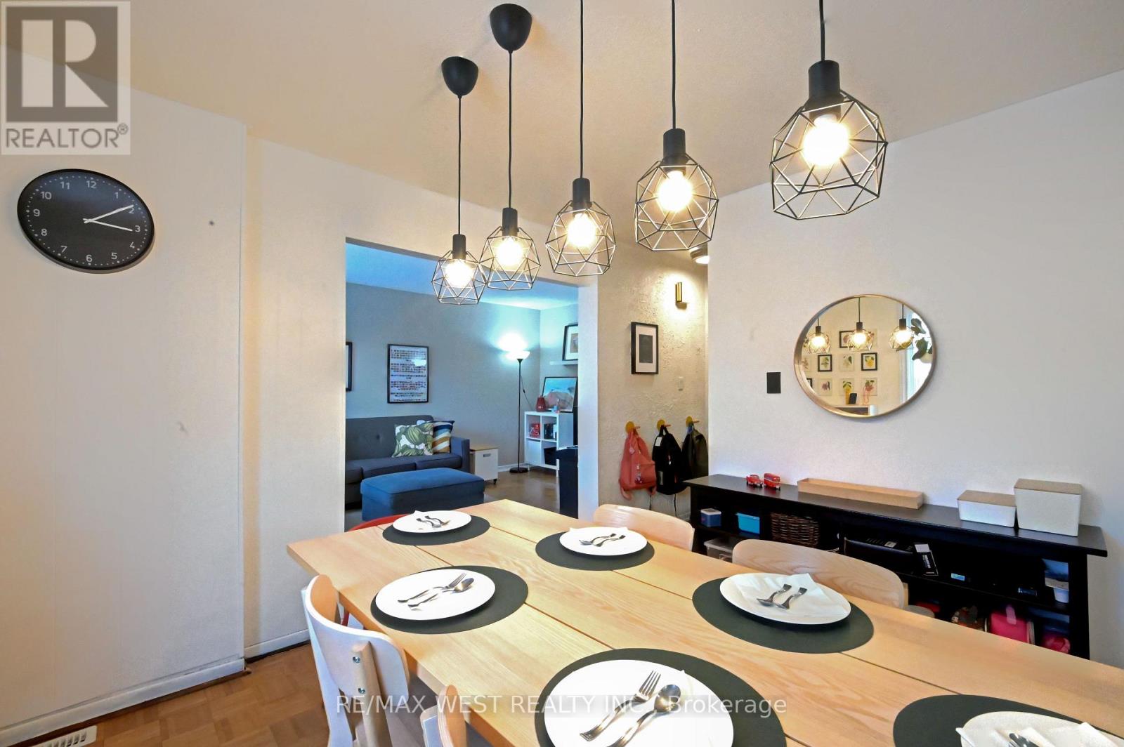 159 - 3175 Kirwin Avenue, Mississauga, Ontario  L5A 3M4 - Photo 16 - W12722692