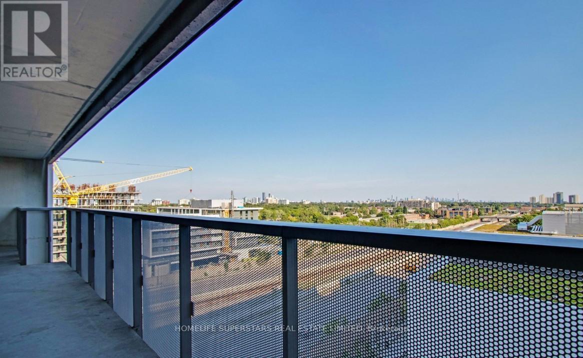 1004 - 160 Flemington Road, Toronto, Ontario  M6A 1N6 - Photo 11 - W12722700