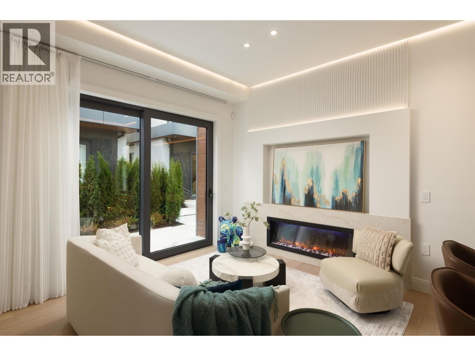 1181 33rd Avenue, Vancouver, British Columbia  V0V 0V0 - Photo 17 - R3082243