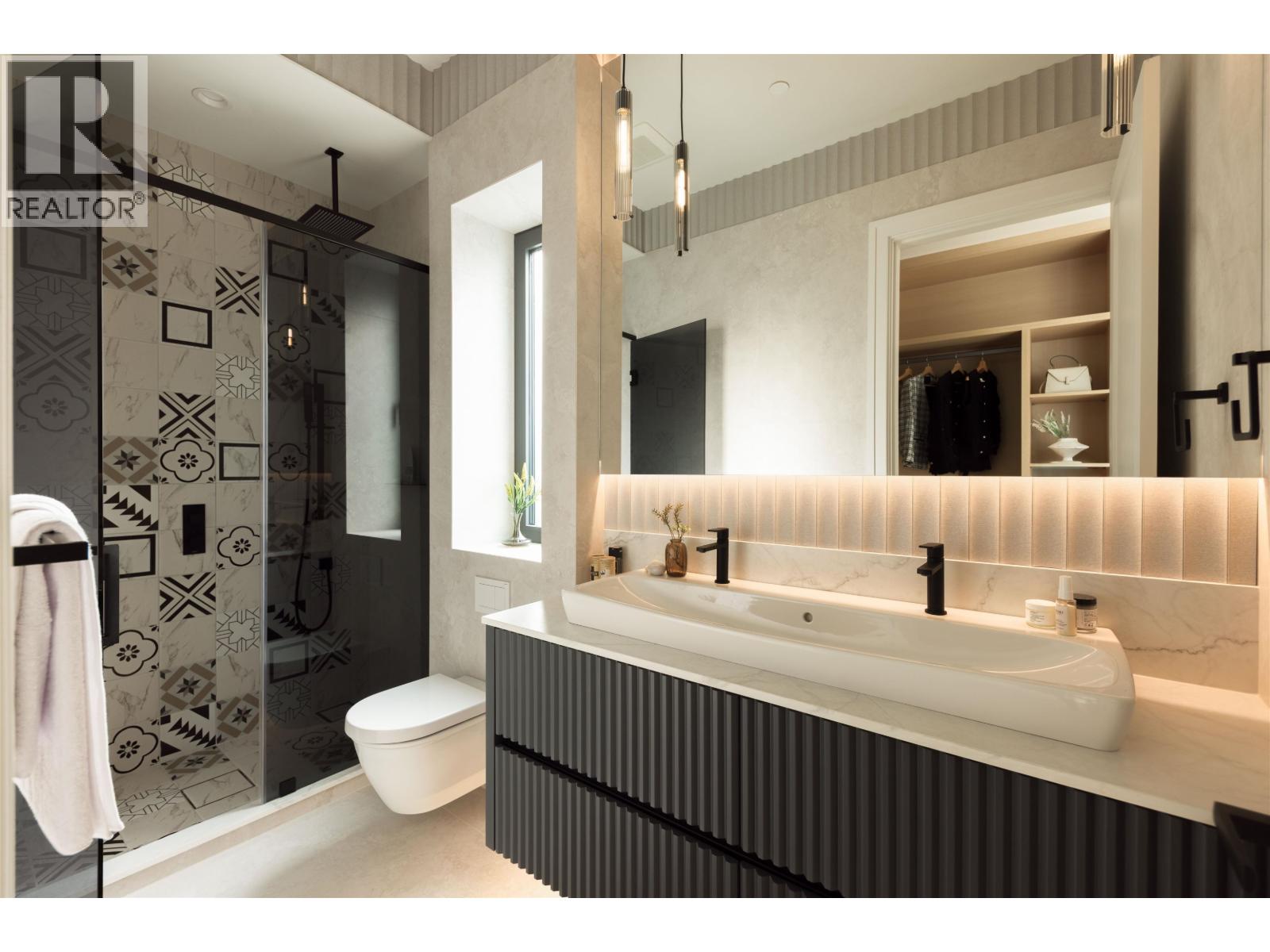 1181 33rd Avenue, Vancouver, British Columbia  V0V 0V0 - Photo 31 - R3082243