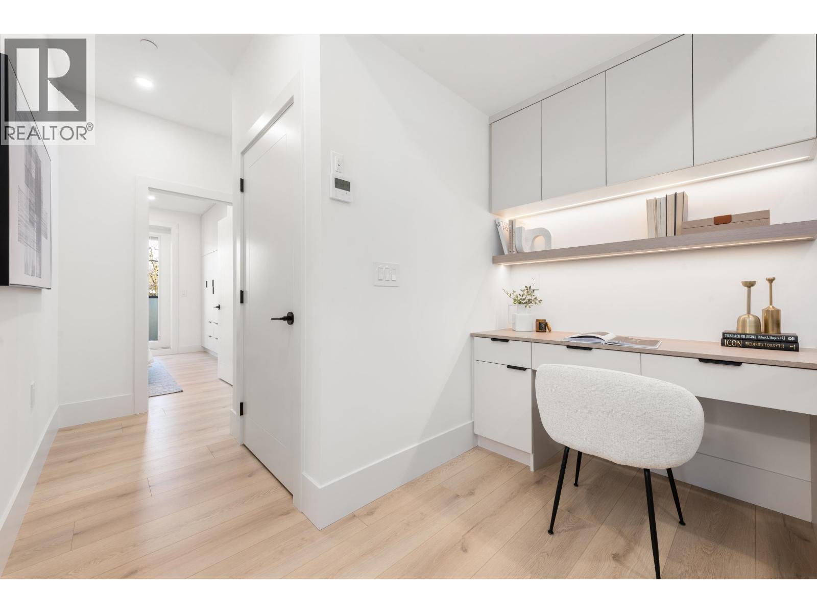 323 N Kamloops Street, Vancouver, British Columbia  V5K 0A9 - Photo 14 - R3082368