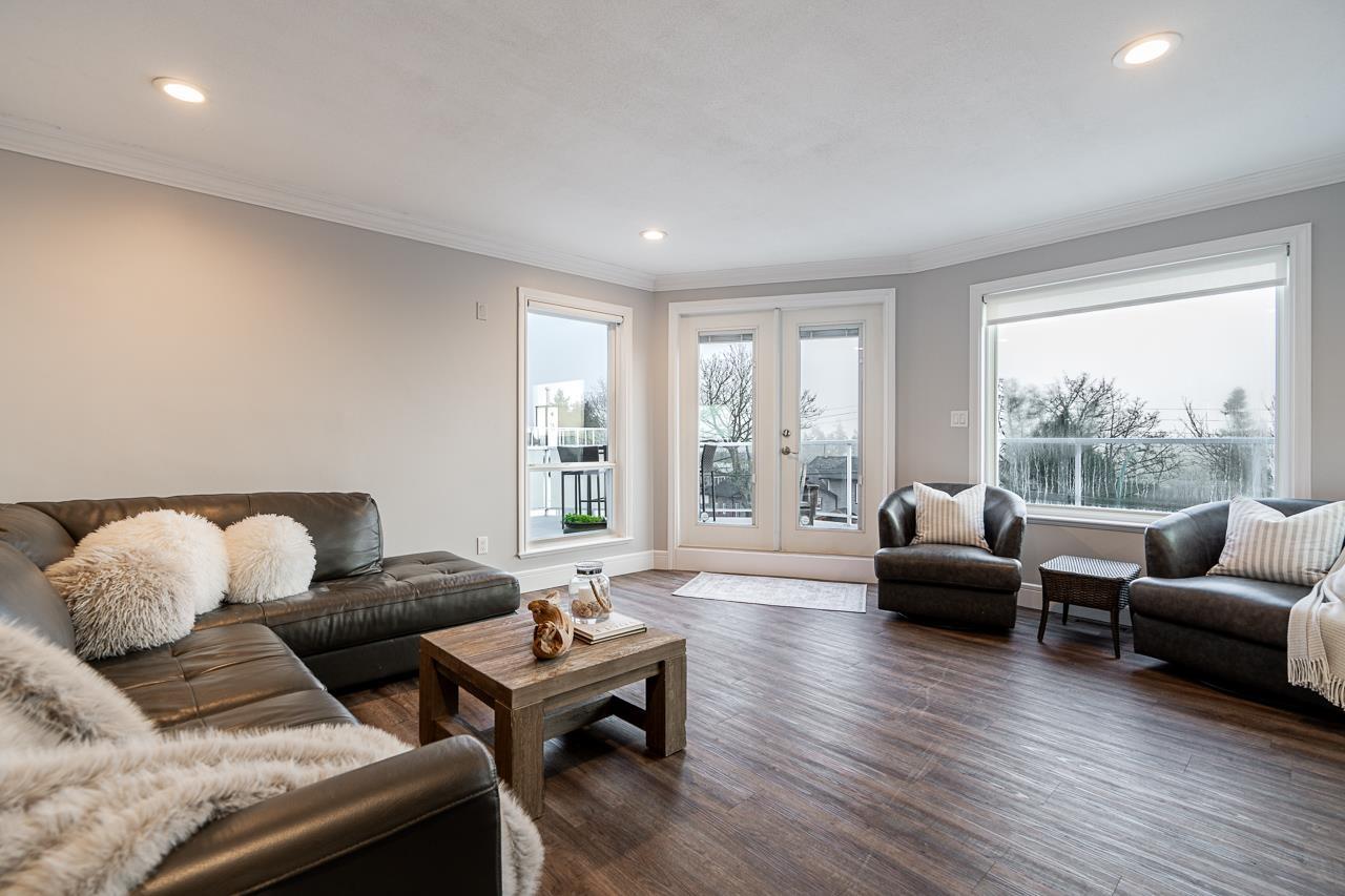 912 Habgood Street, White Rock, British Columbia  V4B 4W6 - Photo 5 - R3082281