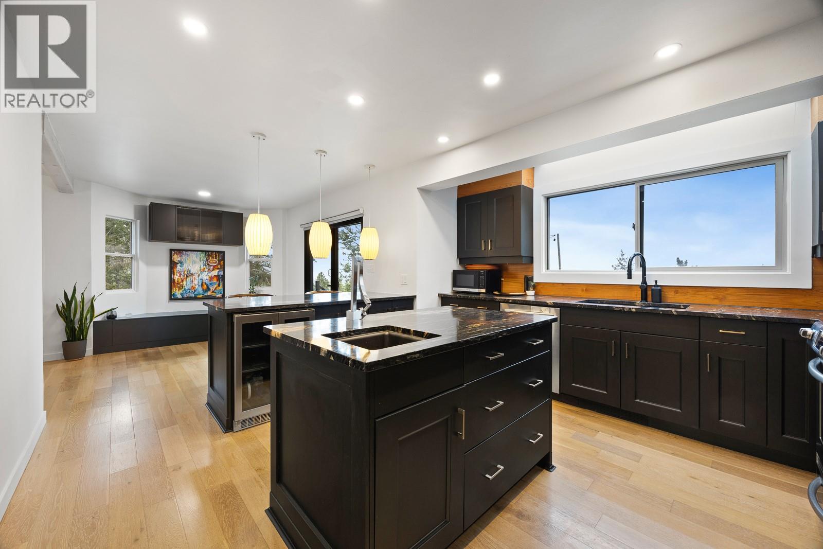 1632 Griffiths Place, West Kelowna, British Columbia  V1Z 2T7 - Photo 9 - 10372806