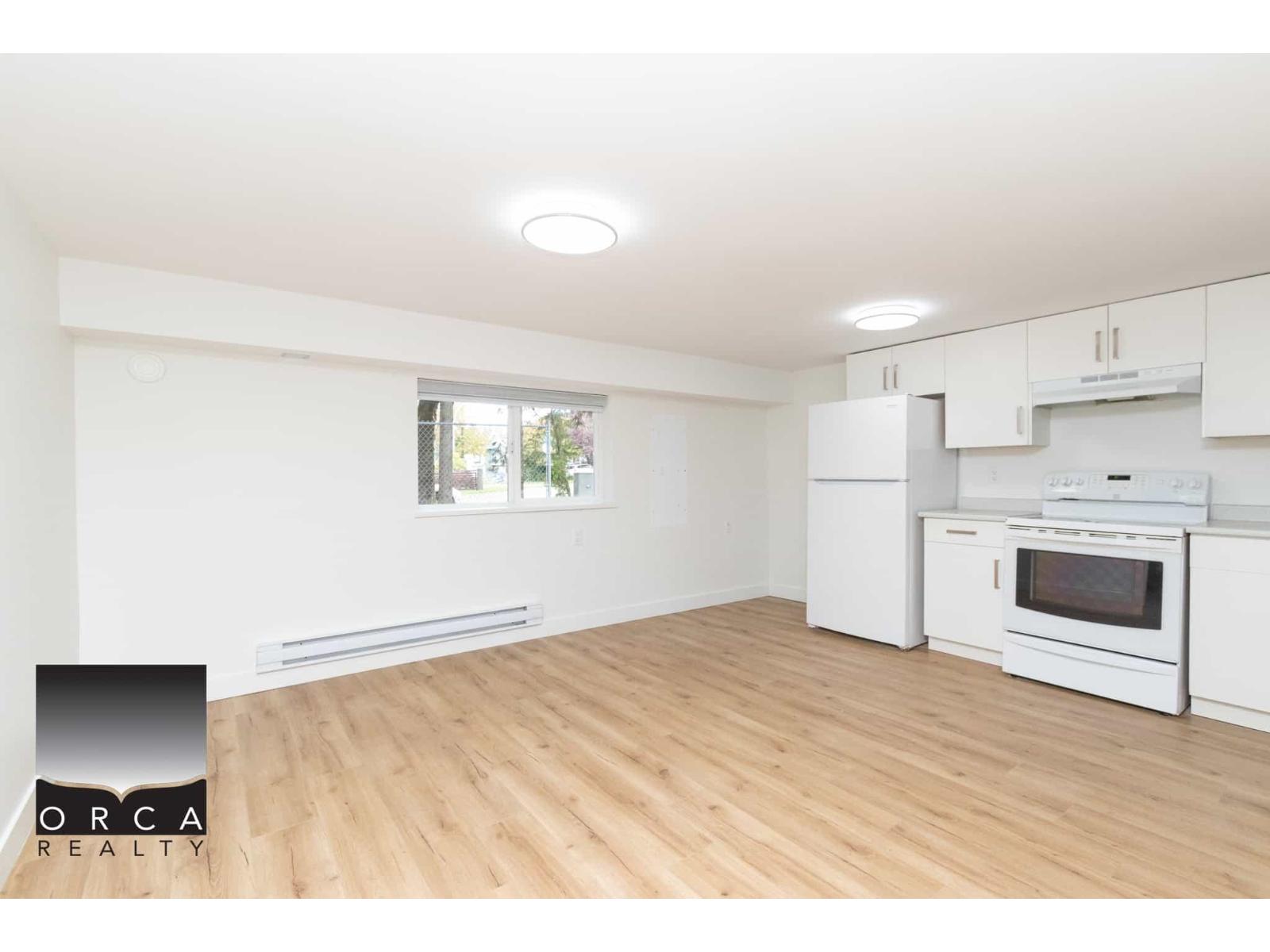 Basement 15008 88 A Avenue Street, Surrey, British Columbia  V3R 6W9 - Photo 1 - R3082458