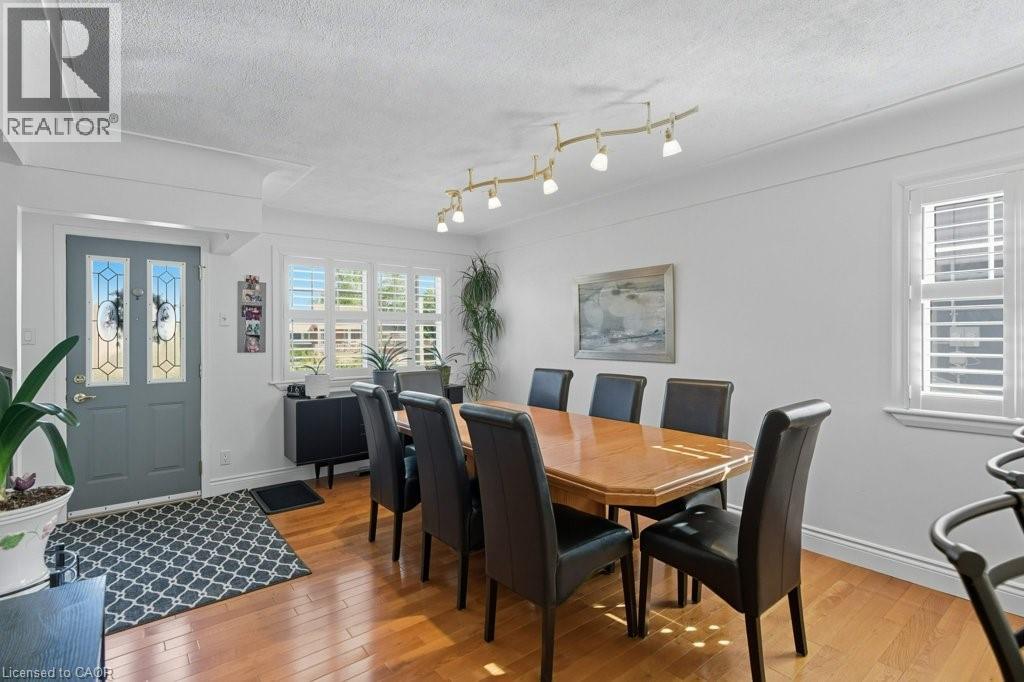 478 East 37th Street, Hamilton, Ontario L8V 4B9 - Photo 8 - 40757456