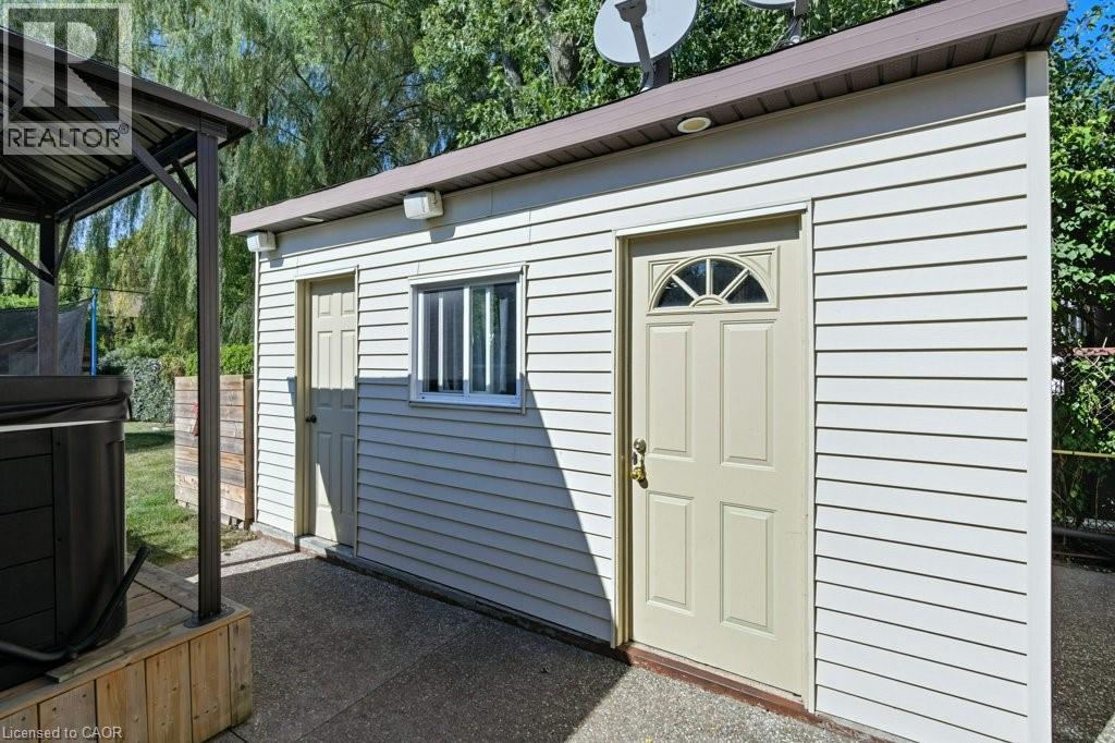 478 East 37th Street, Hamilton, Ontario L8V 4B9 - Photo 41 - 40757456